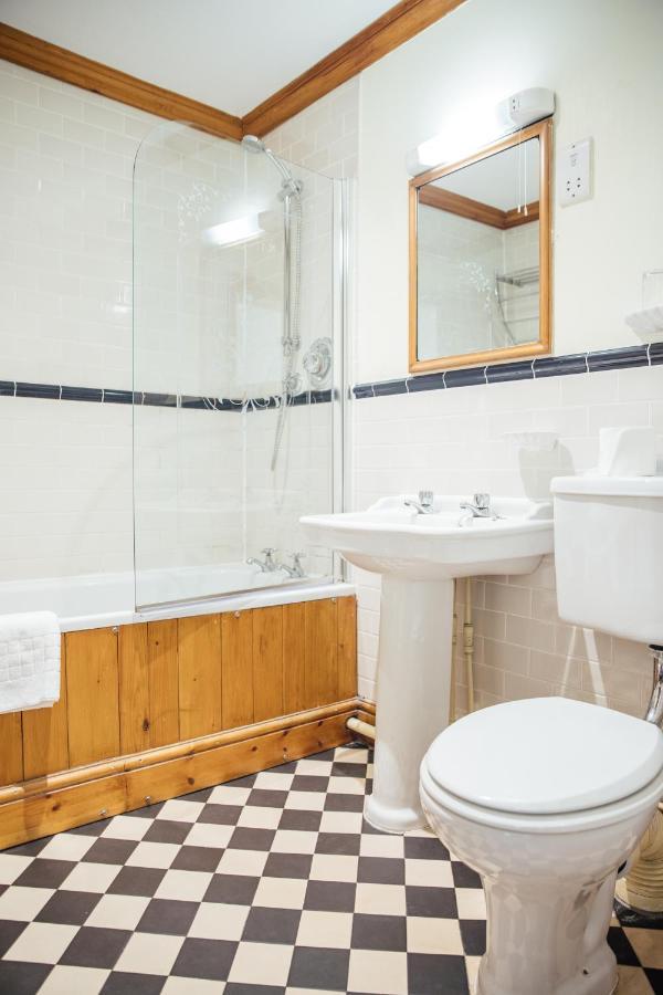 The Vestry Hotel Chichester Bagian luar foto
